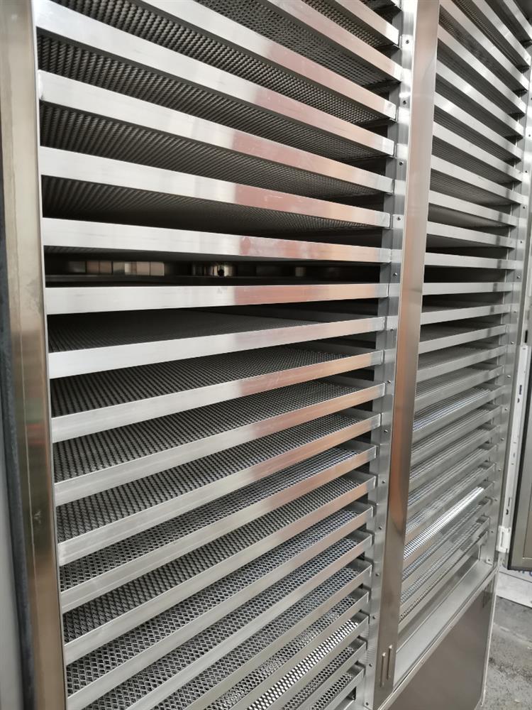 поддона сушильной камеры для мяса